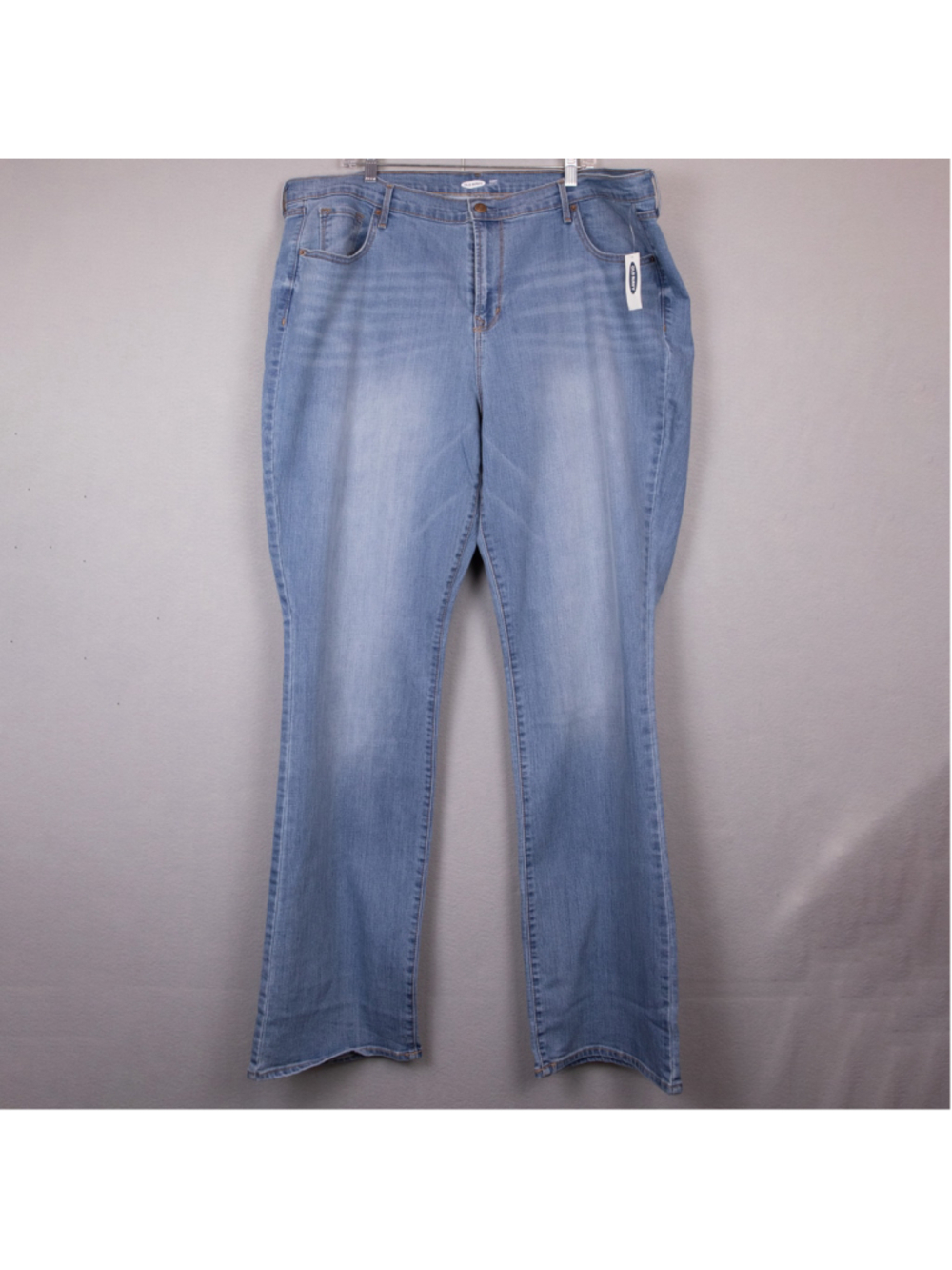 Old Navy med wash curvy boot cut jeans NWT-20T